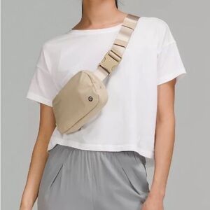 Lululemon NWT Everywhere Belt Bag Trench